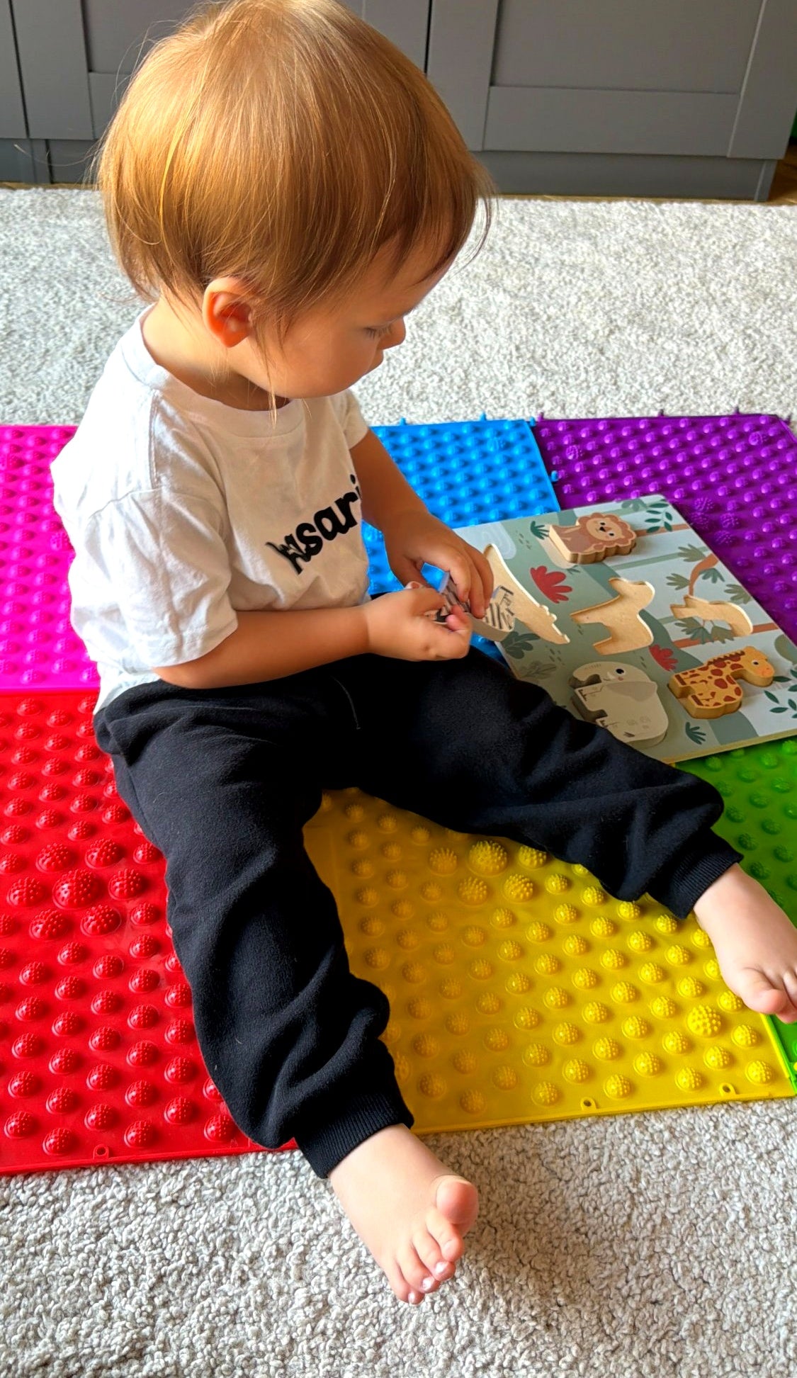 Kasari Sensory Path™ — Interlocking Sensory Tiles for Kids